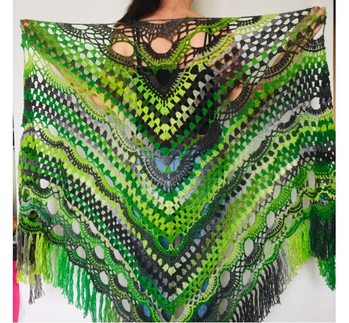 READY MADE Green Gradient Hand Knitted popular Lace Shawl