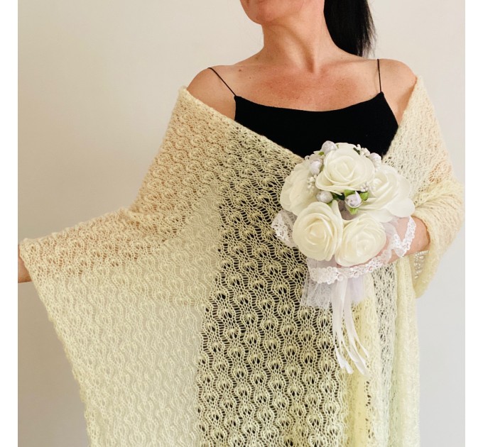 Cream wrap for wedding best sale