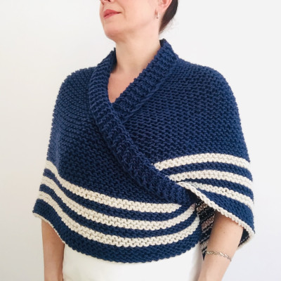 Outlander Claire shawl grey alpaca tweed triangle shawl knit shoulder ...