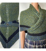 Outlander inspired Сlaire Shawl knit shoulder wrap celtic shawl winter triangle alpaca shawl green wool sontag Outlander Carolina shawl