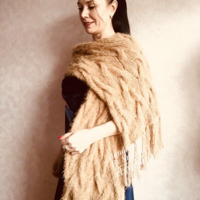 Hand Knit Scarf with Fringes, Cable Knit Scarf Chunky Womens Fringed Scarf Long Winter Scarf Ivory Wool Scarf Crochet Shawl Wrap with Fringe