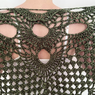 Green shawl for wedding bridal triangle wrap fringe bride winter capelet wool bridesmaid cover up wedding wrap bridal stole crochet cover up