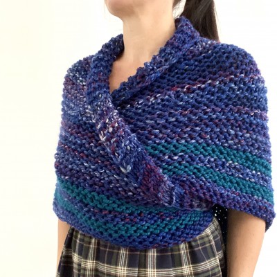 Outlander inspired Claire shawl blue rent Carolina shawl sontag triangle wool shawl warm knit shoulder wrap winter celtic shawl